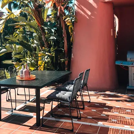 Apartmán Luxury Beachfront Heated Pool & & Gym-ehhouse Estepona