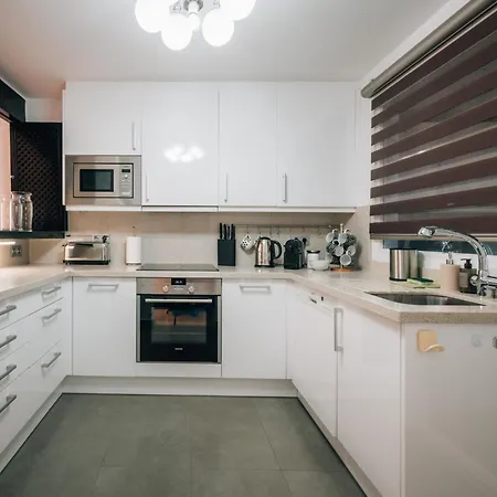 Luxury Beachfront Heated Pool & & Gymehhouse Εστεπόνα