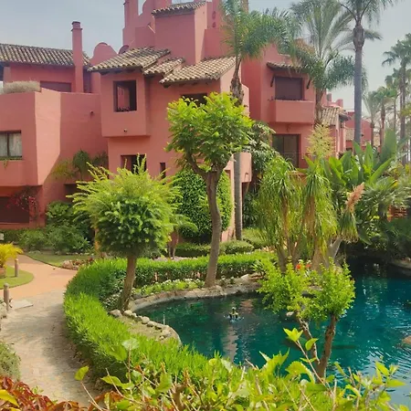 Luxury Beachfront Heated Pool & & Gym-ehhouse Apartmán *
