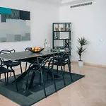 Luxury Beachfront Heated Pool & & Gym-ehhouse Estepona