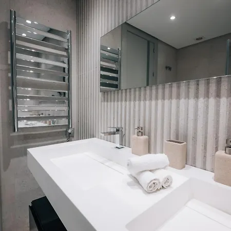 Luxury Beachfront Heated Pool & & Gym-ehhouse