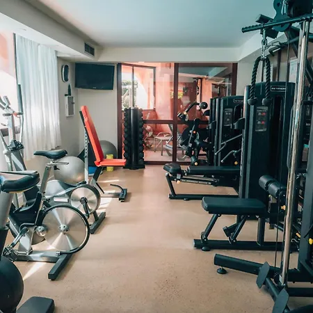 Apartment Luxury Beachfront Heated Pool & & Gymehhouse *