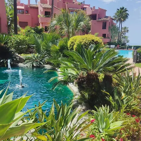 Luxury Beachfront Heated Pool & & Gym-ehhouse * Estepona
