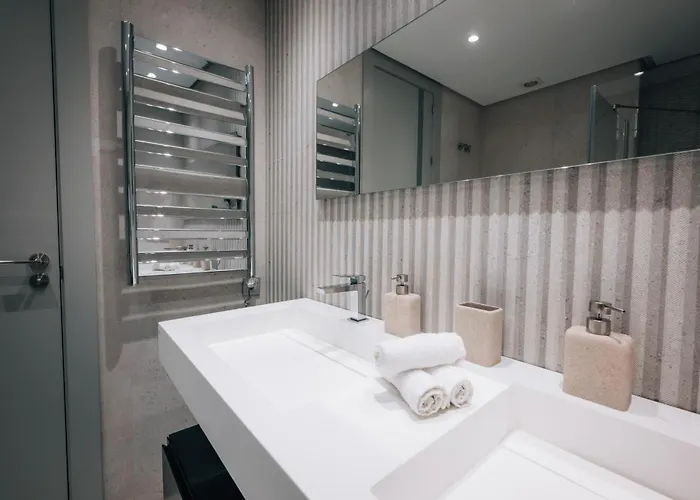 Luxury Beachfront Heated Pool & & Gym-ehhouse