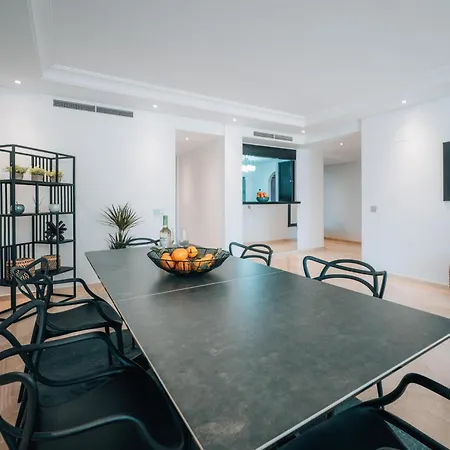 Luxury Beachfront Heated Pool & & Gymehhouse Апартаменти *