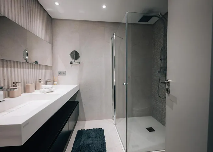 Luxury Beachfront Heated Pool & & Gym-ehhouse * Estepona